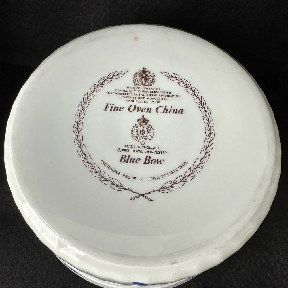 Blue Bow Soufflé by ROYAL WORCESTER